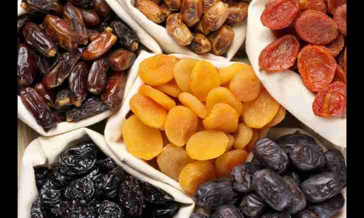 How to make bars from dried fruits