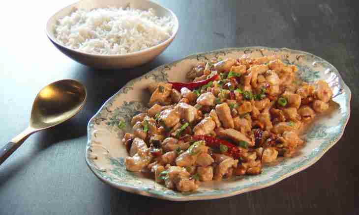 How to make chicken in Chinese with peanut