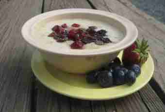 How to make semolina porridge with fruit