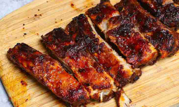 How to make pork ribs in an oven