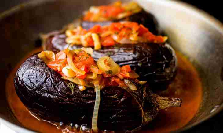 Beef with eggplants in an oven