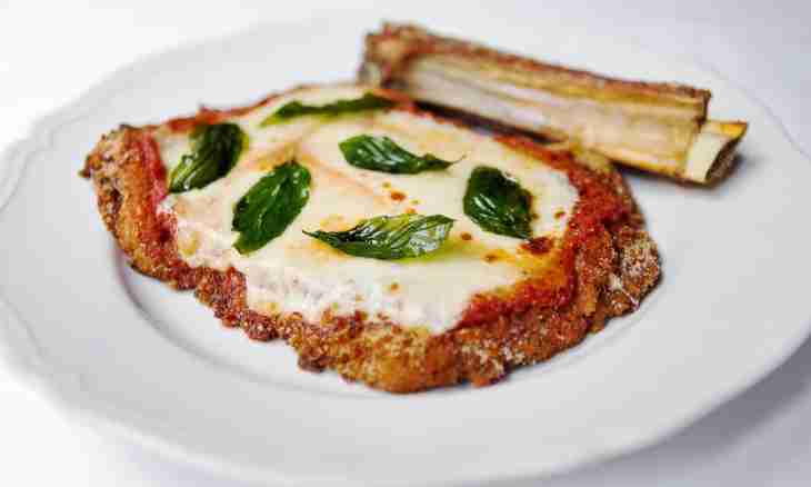 Veal in parmesan and rosemary