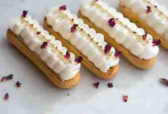 Cottage cheese eclairs