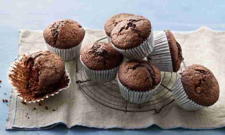 Muffins with chocolate