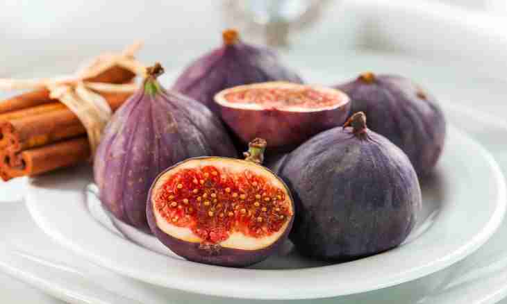 How to make a baked fig with a muscat