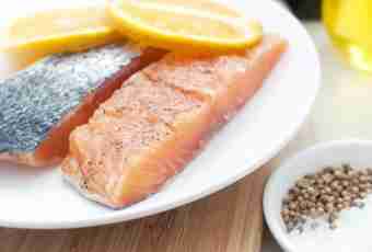 How to salt a salmon