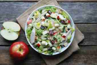Turkey and apples salad