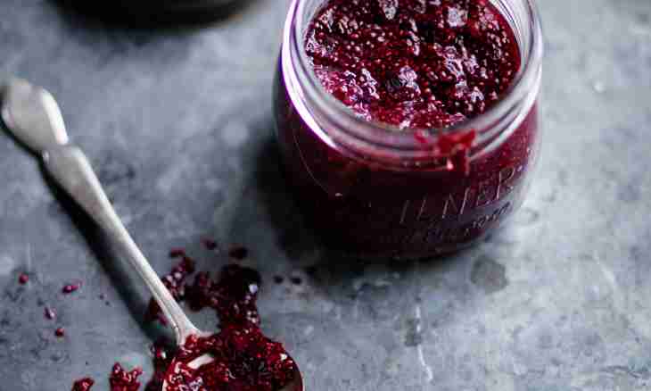 How to make jam from mix of berries