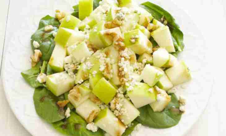 How to make apples and cheese salad