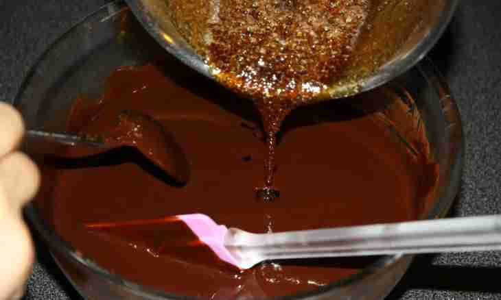 How to prepare a chocolate syrup