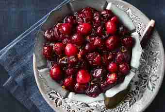 How to prepare sweet tartines with a cranberry and apples