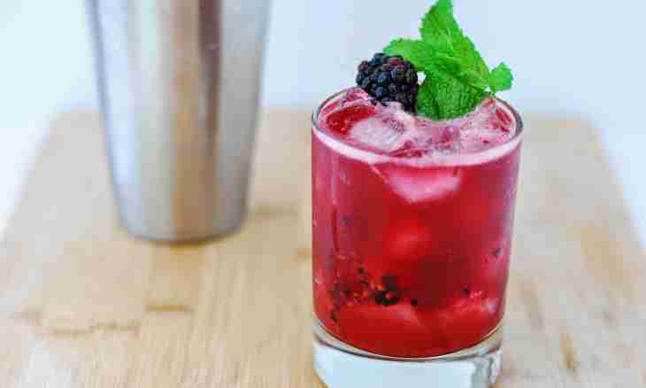 How to cook fruit drink from currant