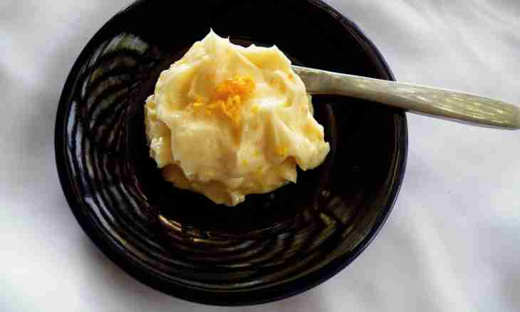 Butter cream in a melon