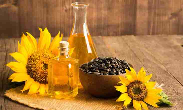 How to peel sunflower oil