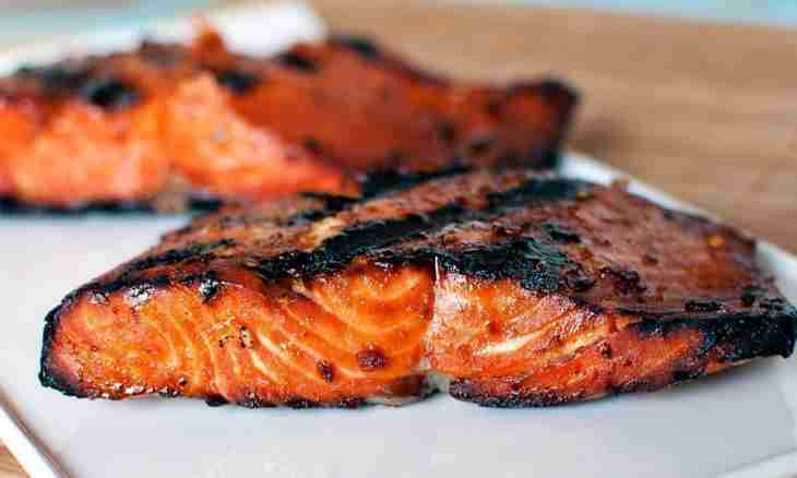 How tasty to prepare a humpback salmon in an oven
