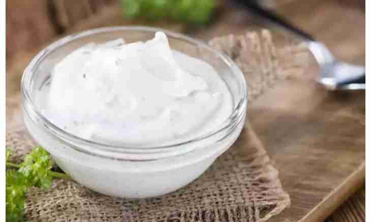 How to prepare sour cream glaze