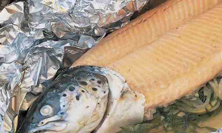 How to prepare a salmon in a foil
