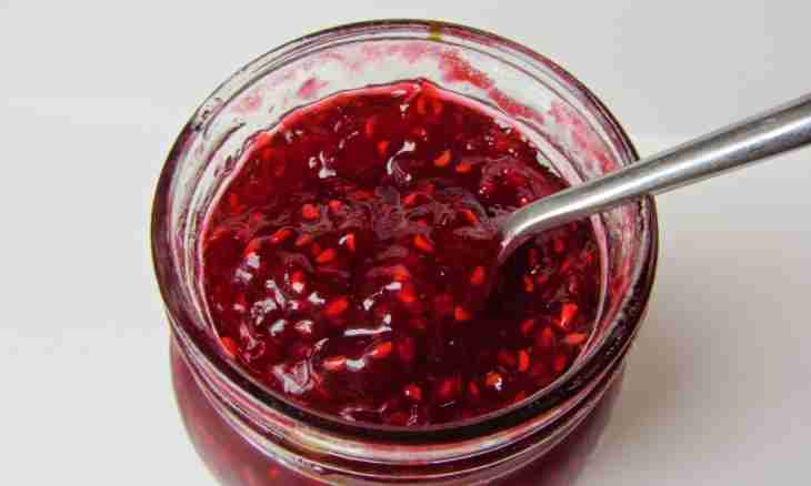 How to cook raspberry jam