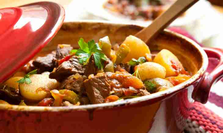 How to cook vegetable stew with meat