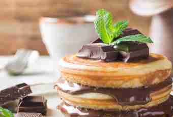 Pancakes with a chocolate and mint stuffing