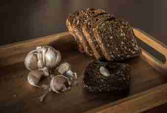 Black bread – tasty delicacy in house conditions