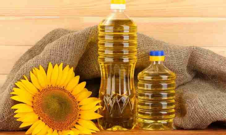 Where to add sunflower oil