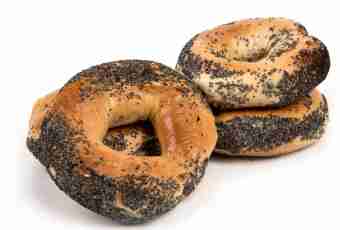 Bagels with poppy and sesame