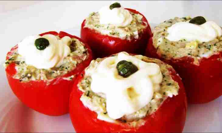 How to make the stuffed tomatoes on-syroyedcheski