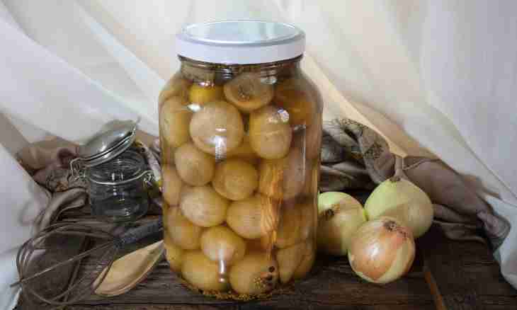 Fast pickling of onions