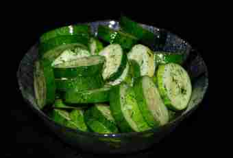 How to prepare the cucumbers stuffed with meat