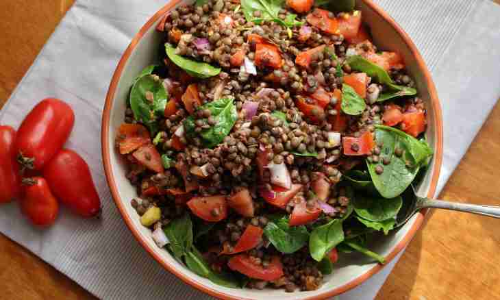 Lentil with dried tomatoes