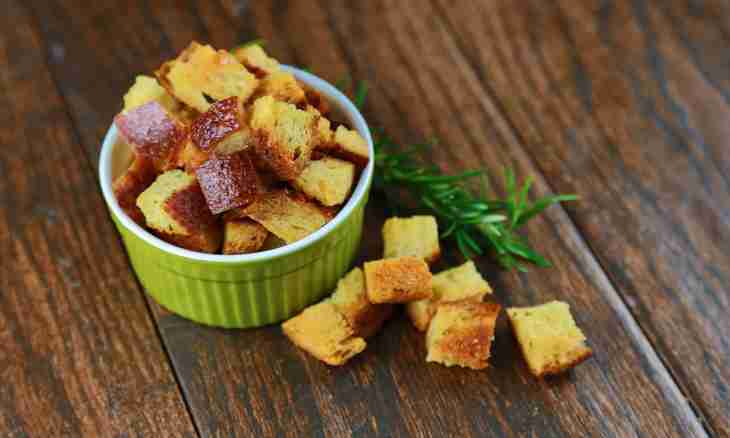 How to fry croutons