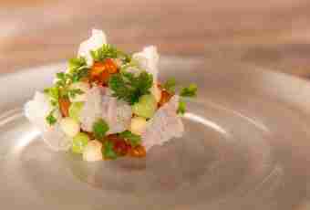 Crunchy salmon in Japanese with tartare sauce