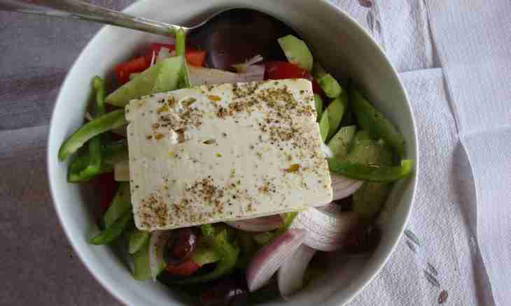 How to make the Greek salad according to the classical recipe