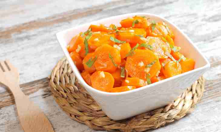 Sweet carrots nut and oranges salad