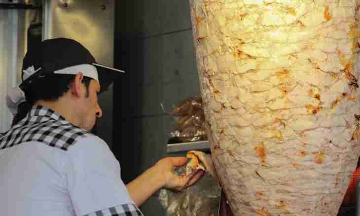 How to displace shawarma