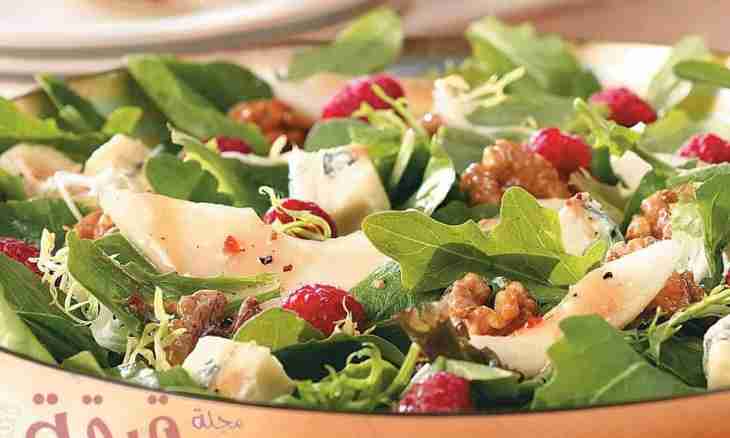 How to make tasty salad quickly