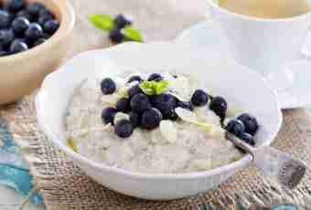 Milk porridges: recipes for children