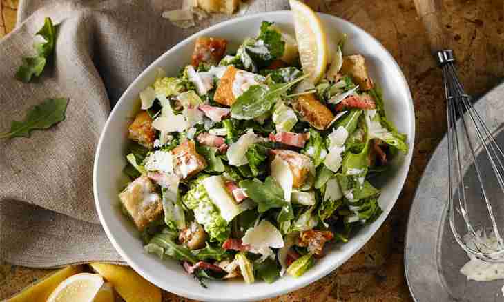 What it is possible to replace mayonnaise in salads with