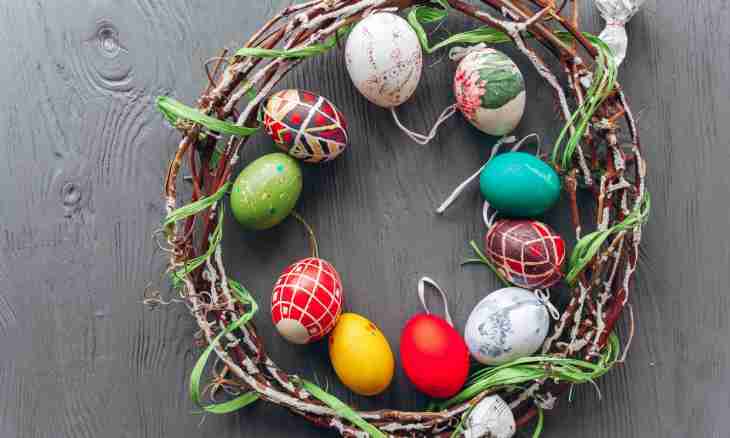 How to prepare an easter wreath