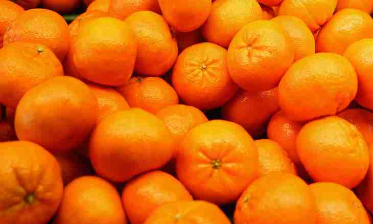 What to make of a large number of oranges