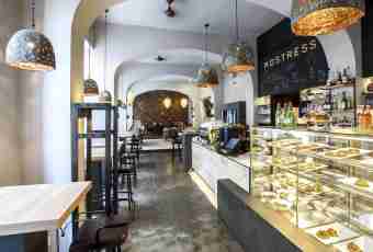 Rounds from ham aspics: house specialty of legendary restaurant Prague