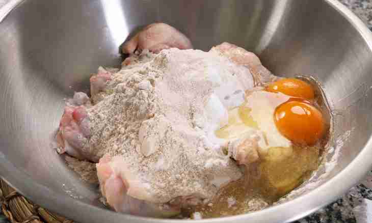 How to bake chicken on salt