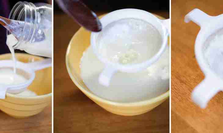 How to make fritters on milk or kefir