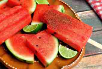 How to prepare candied fruits from watermelon