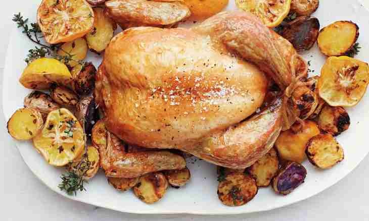How to make chicken with potato in a package for roasting