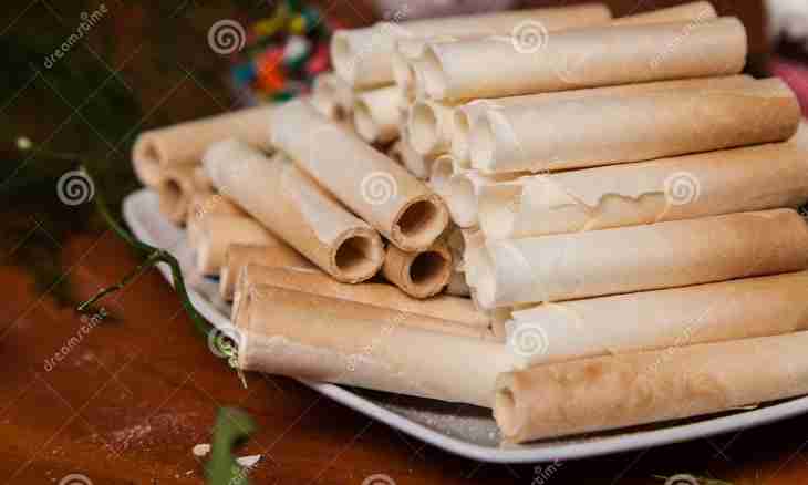 As there are rolls sticks