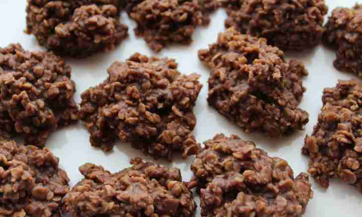 How to make cookies with oat flakes and chocolate