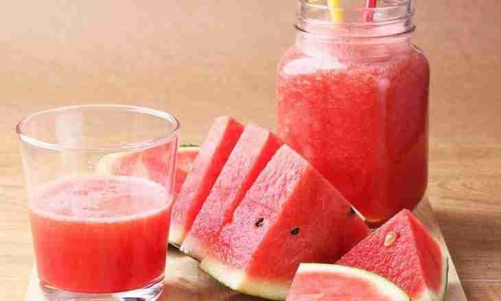 How to make fruit cold fruit punch in watermelon
