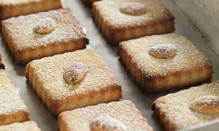 How to bake anisic cookies with cinnamon?
